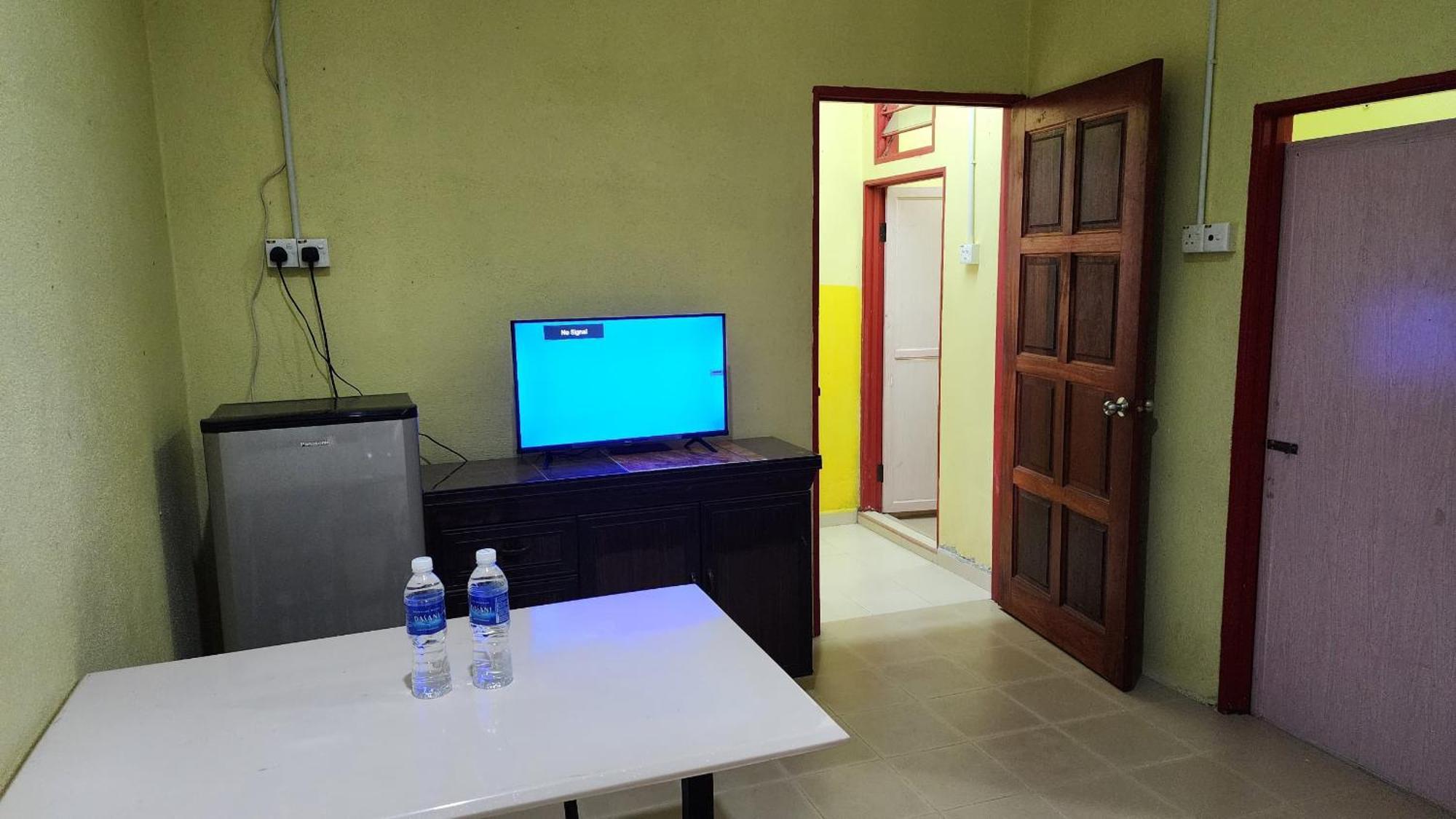 Lagenda Resthouse Cenang Beach Pantai Cenang  Exterior foto
